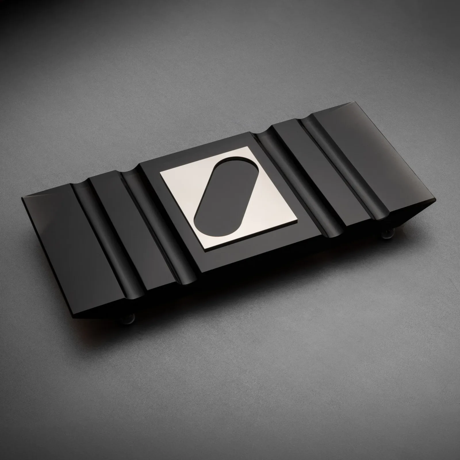 Cigar Board, Black, for four cigars, photograph 1