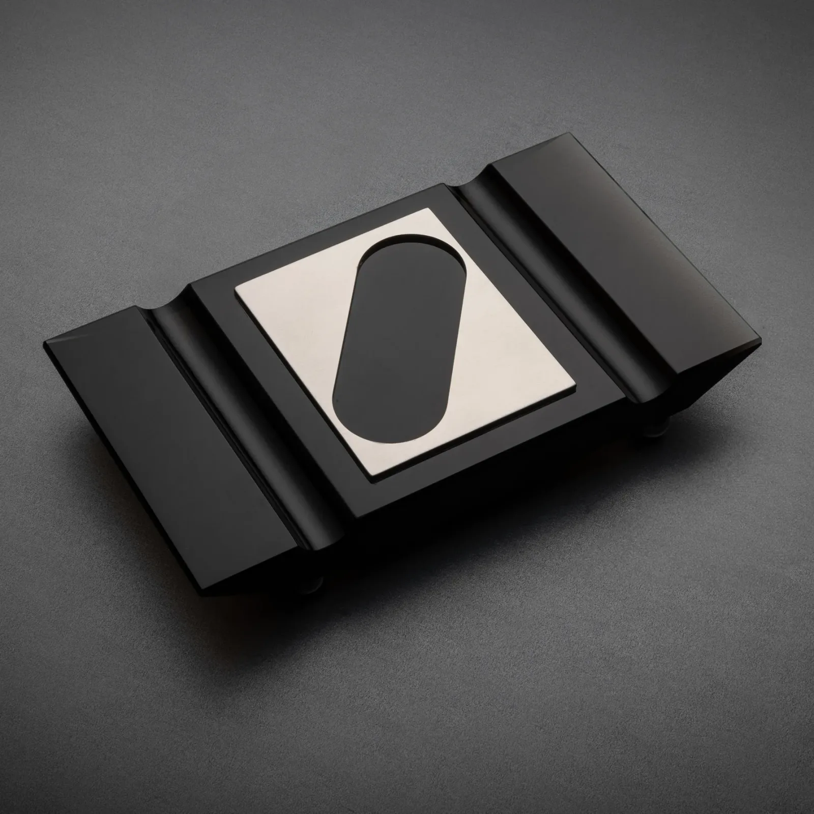 Cigar Board, For two cigars, photograph 1