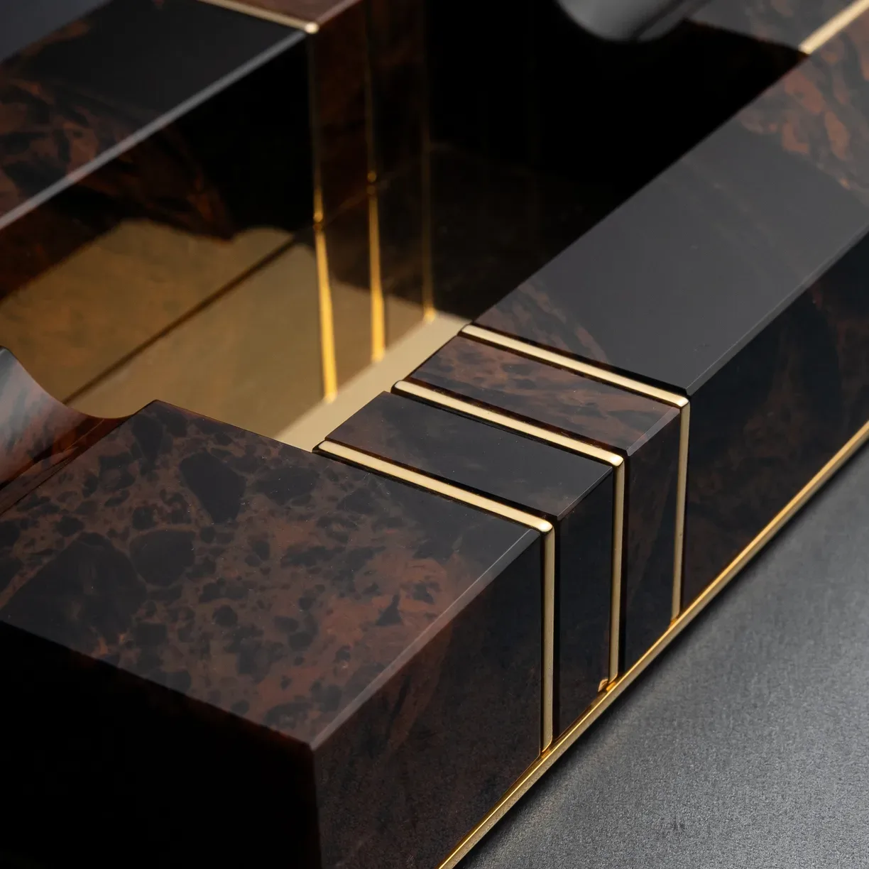 Brown and Gold, photograph 2