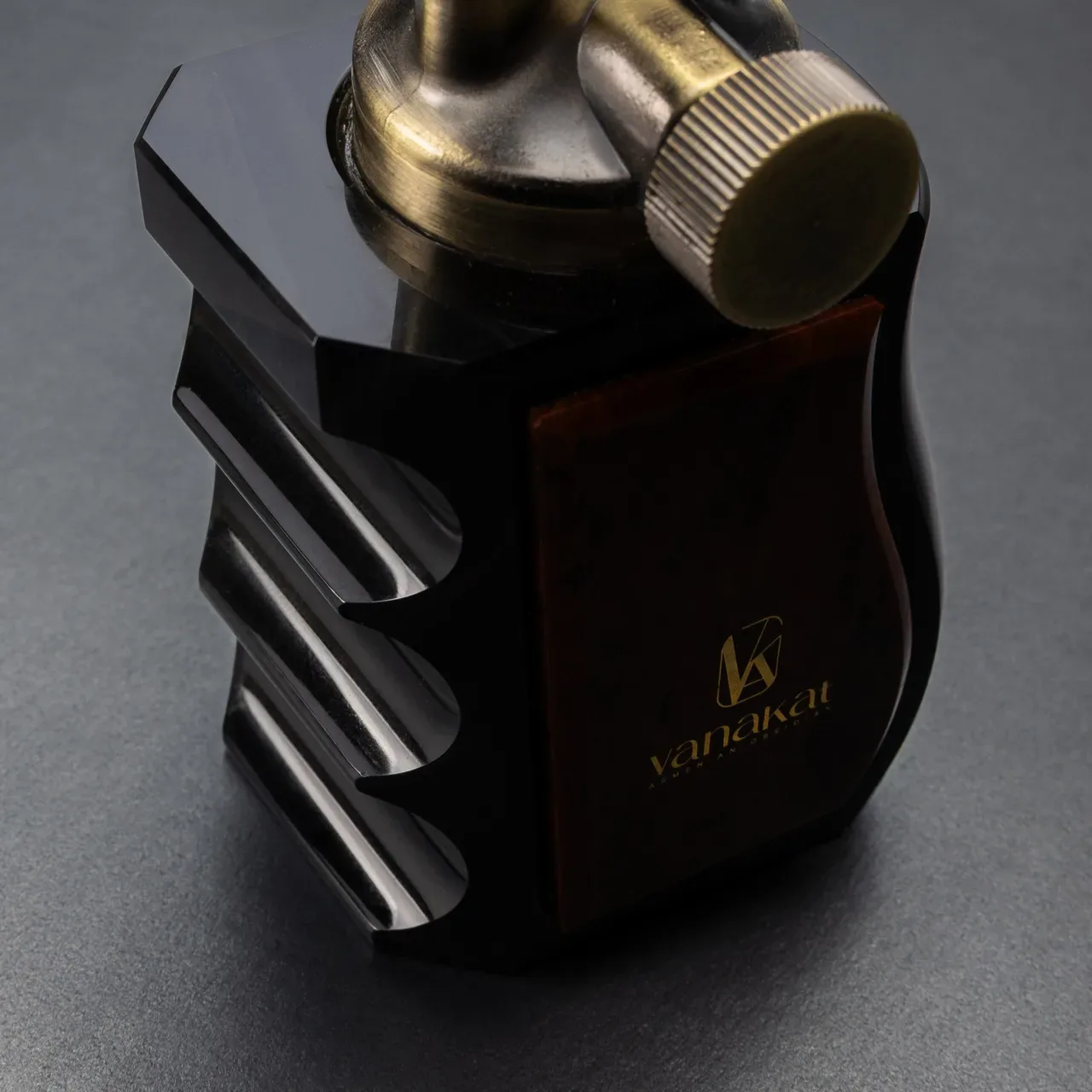 Gun, photograph 2