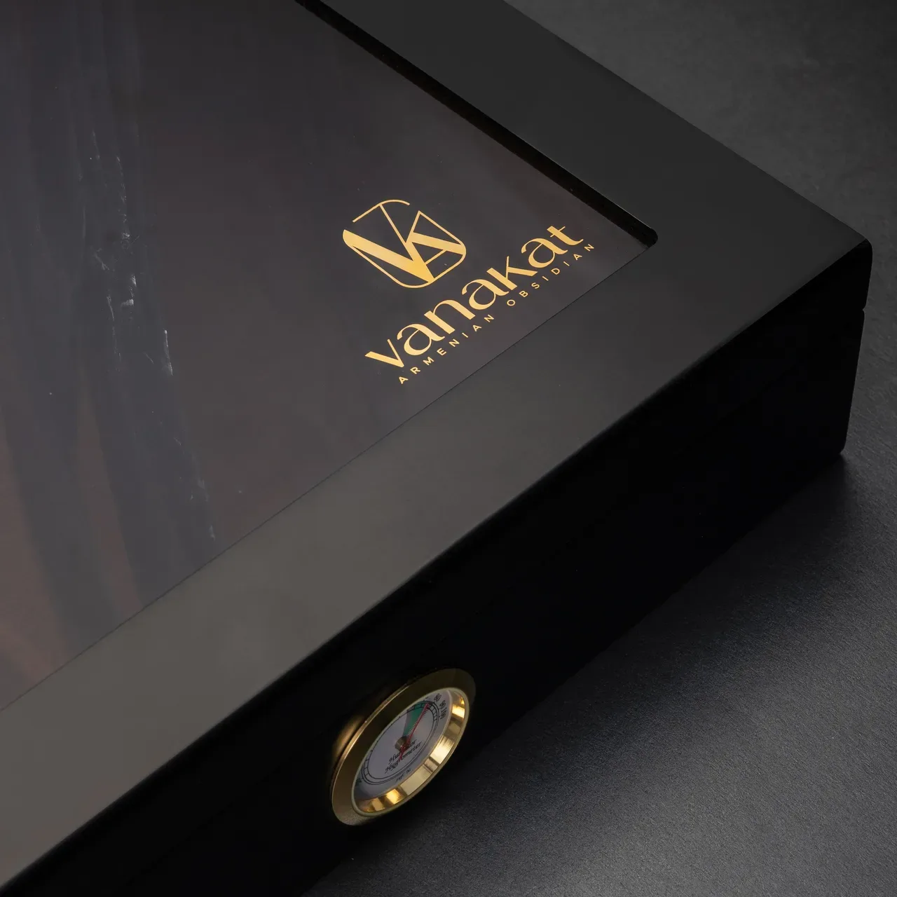 Humidor, Black Edition, photograph 3