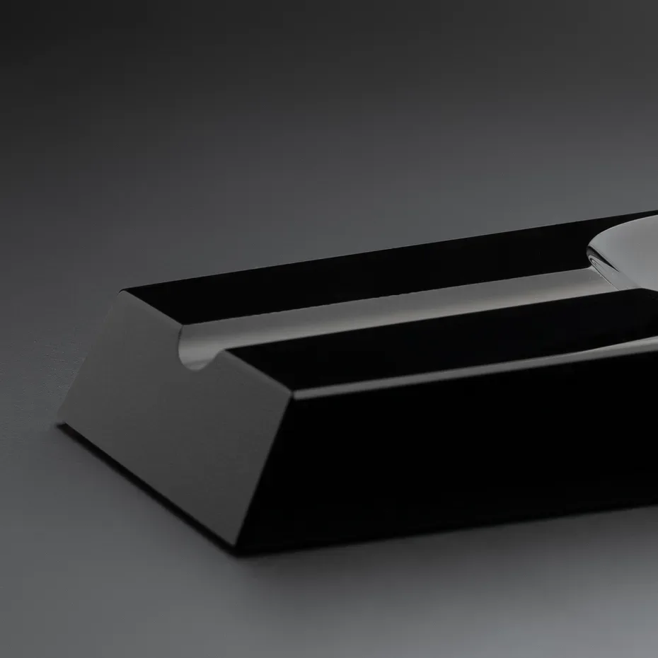 Loupe, photograph 2